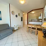 Bright With Shared Pool *