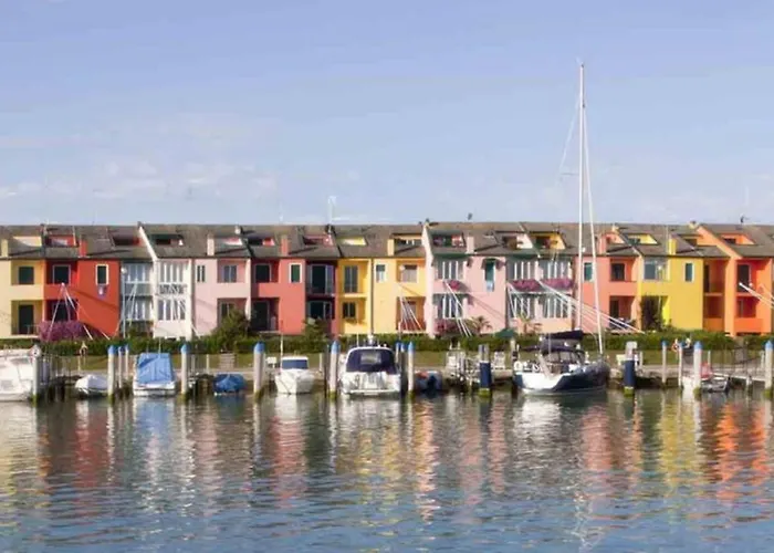 Bright With Shared Pool アパート ポルト・サンタ・マルゲリータ・ディ・カオルレ