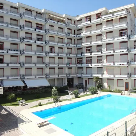 Bright With Pool