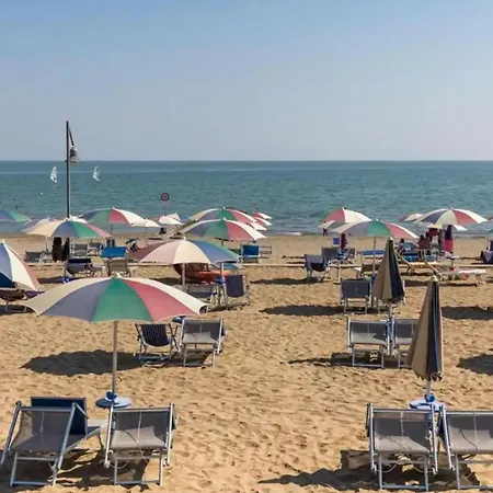 Bright With Shared Pool بورتو سانتا مارغريتا دي كاورل