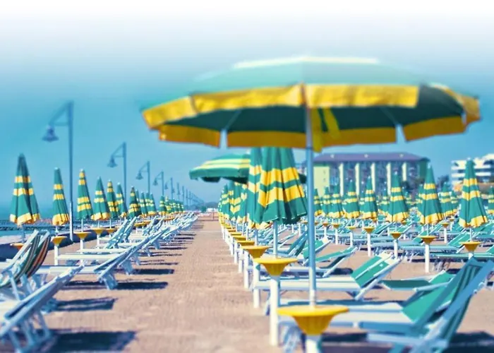 Bright With Shared Pool *